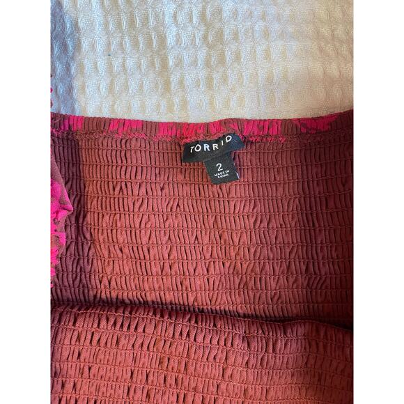 Torrid Cottage Core Smocked Bust Puff Sleeve Red Floral Midi Dress Size 2 (2X) - Picture 12 of 13